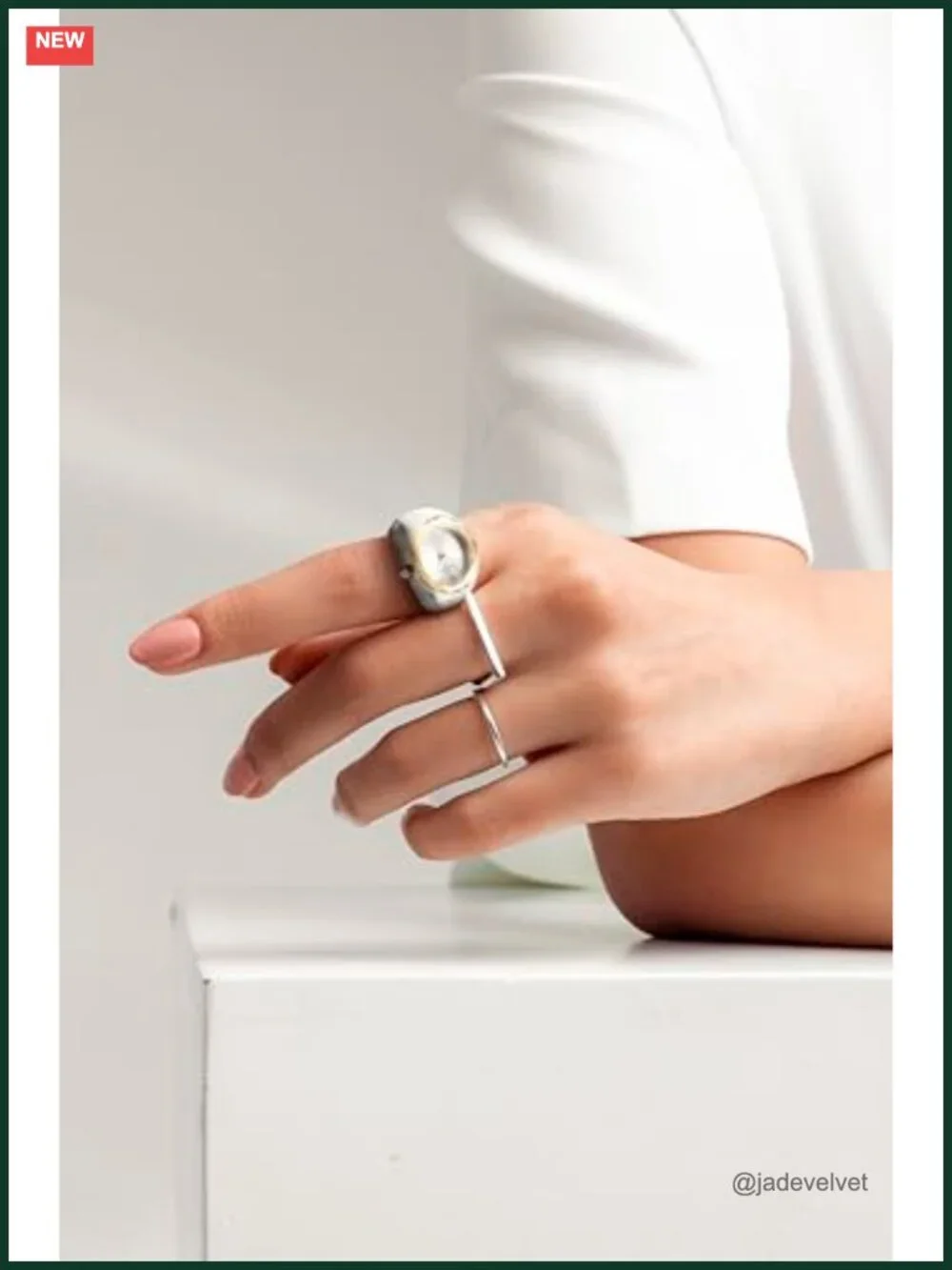 Adjustable Ring Watch Faceted Gold Bezel Quartz Analog Mini Dial Crystal